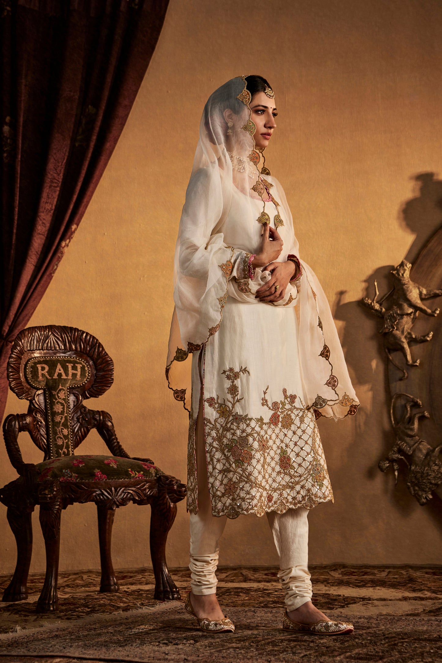 Ivory Floral Kurta Set