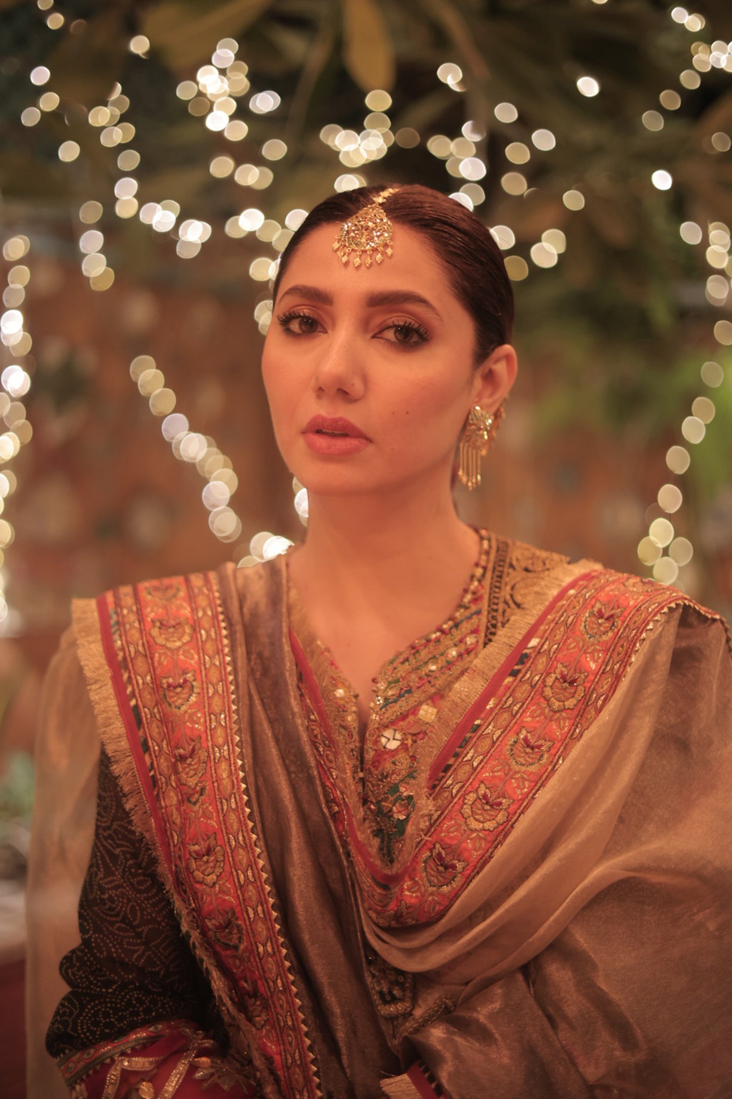 MAHIRA KHAN