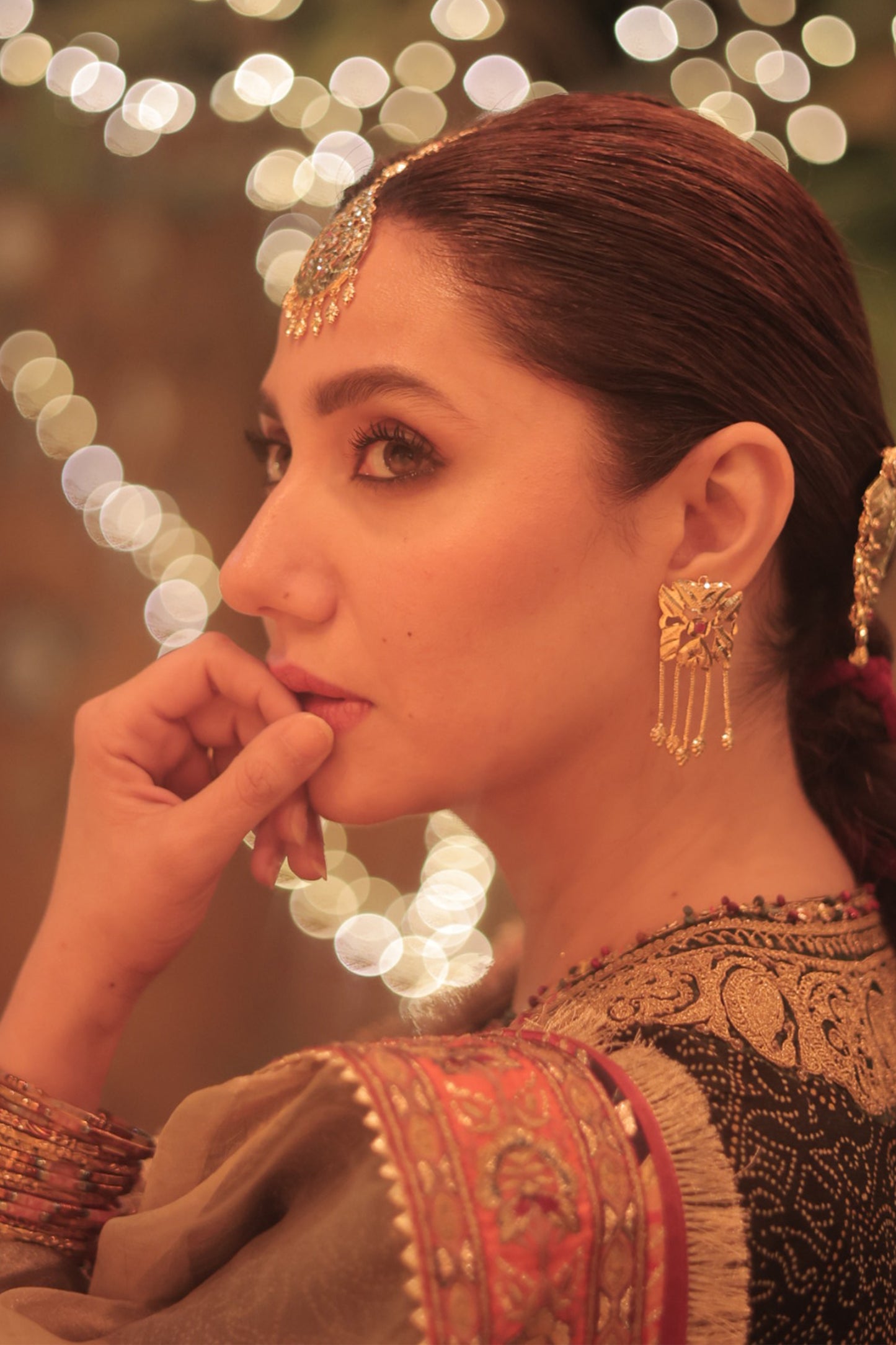 MAHIRA KHAN